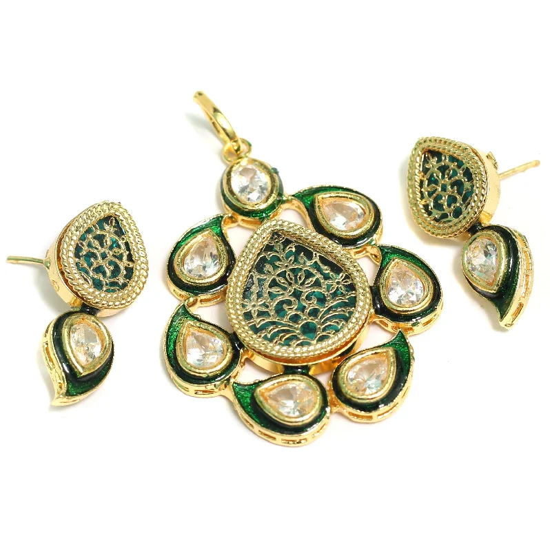 Kundan Thewa Pendant With Earring Set