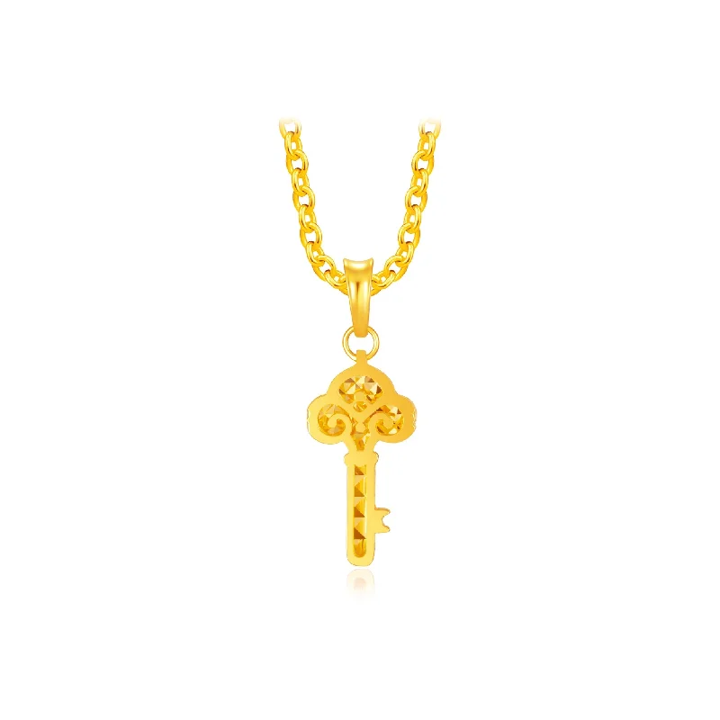 916 Gold Serenity Key Pendant