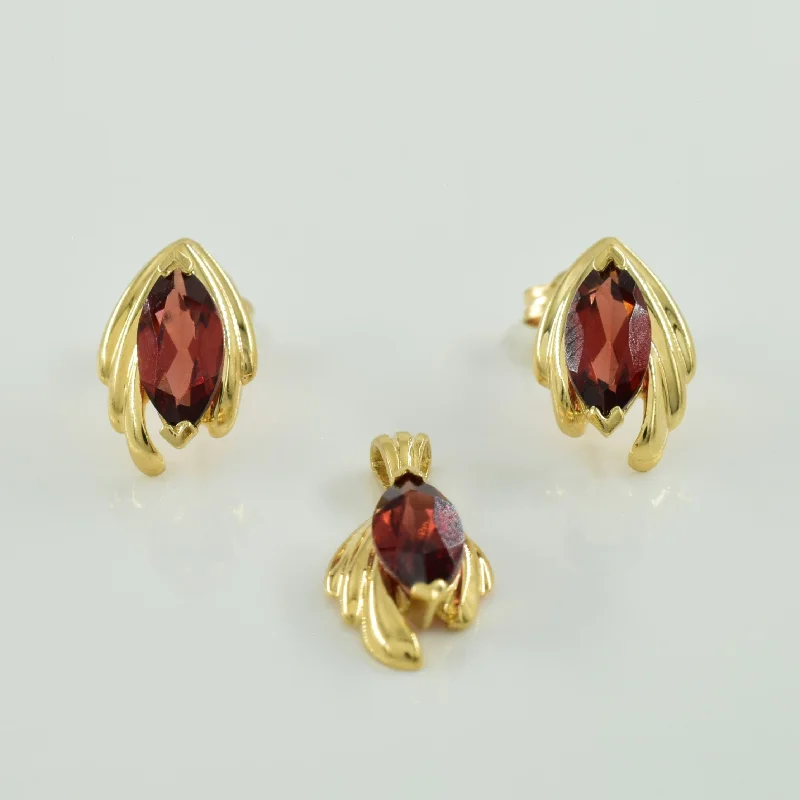celestial moon and stars ring Garnet Pendant & Earring Set | 1.50ctw |