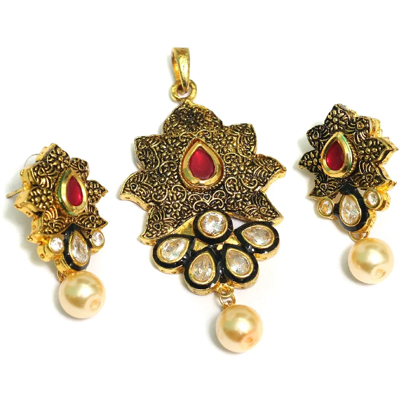 Kundan Pendant With Earring Set