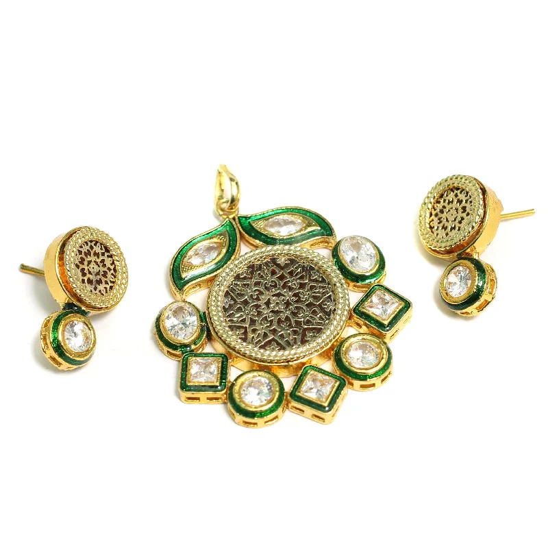 Kundan Thewa Pendant With Earring Set