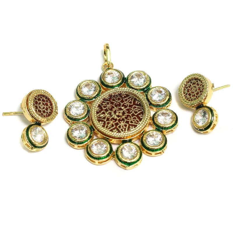 Kundan Thewa Pendant With Earring Set