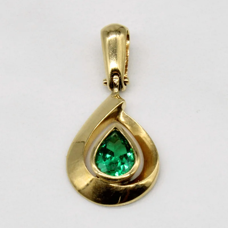 gold-plated chain necklace with charms Synthetic Emerald Pendant | 0.50ct |