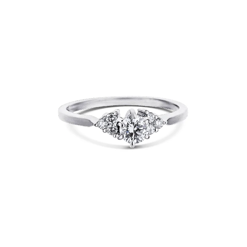 14K White Gold Diamond Engagement Ring Center Diamond