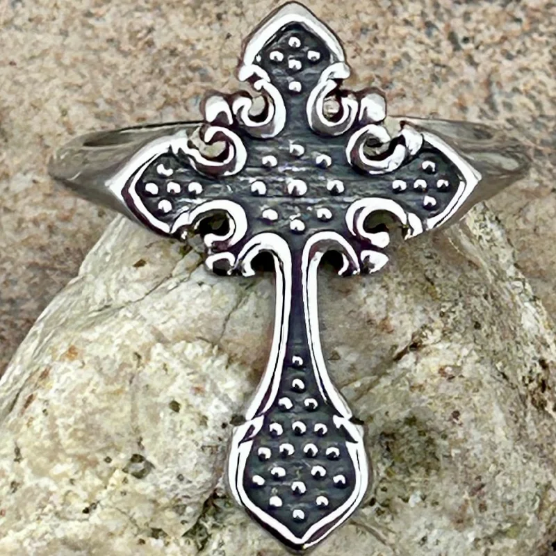 Cross Ring - The Queens Cross- R229