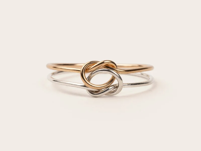 Double Knot Ring