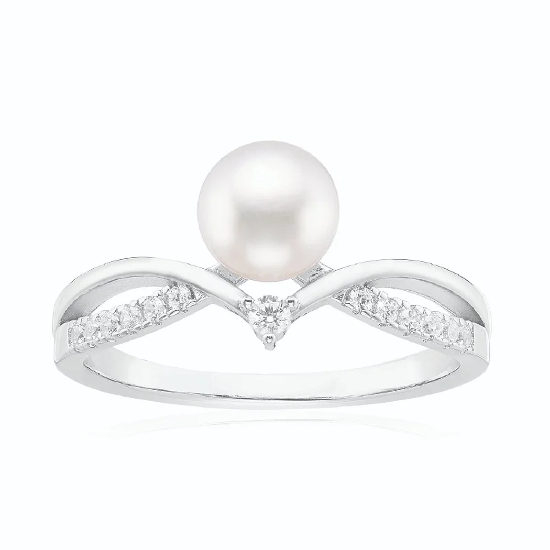 Sterling Silver with Round Brilliant Cut 7.5mm Fresh Water Pearls & Cubic Zirconia Fashion Rings