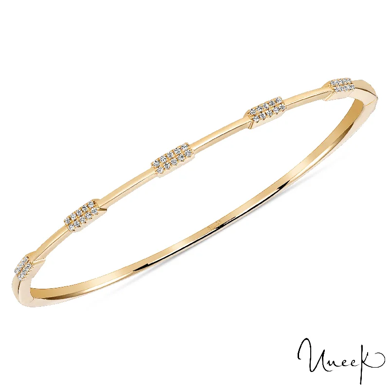 double-layered choker necklace Diamond Bangle Bracelet