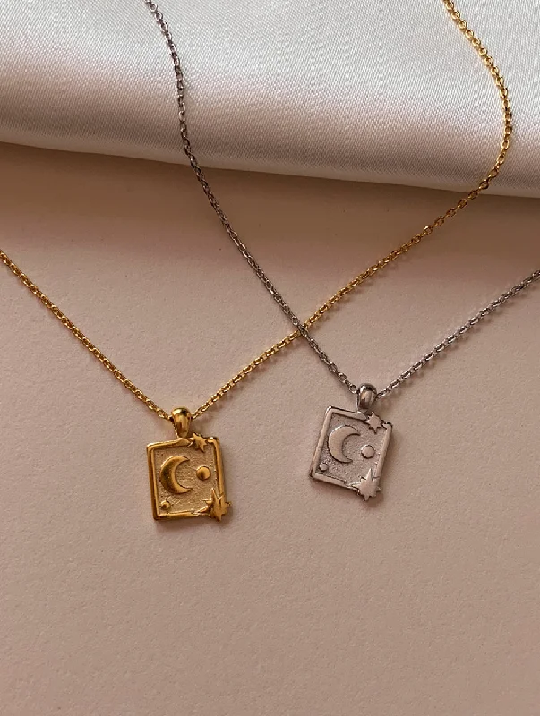 classic cubic zirconia pendant 18K Gold Dipped Magic Card Necklace