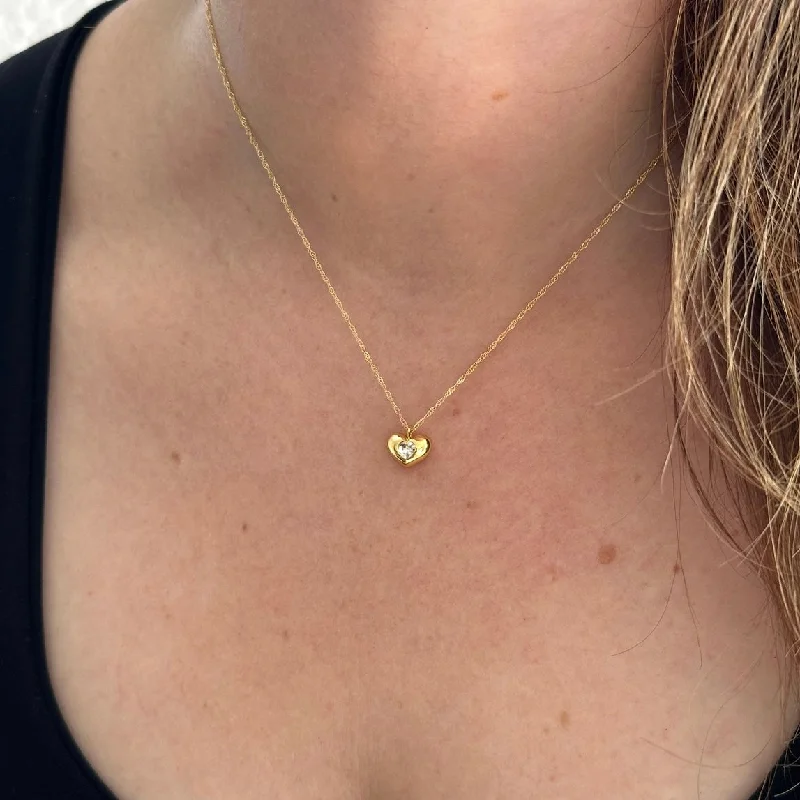 vintage-inspired pearl brooch BE MINE HEART NECKLACE