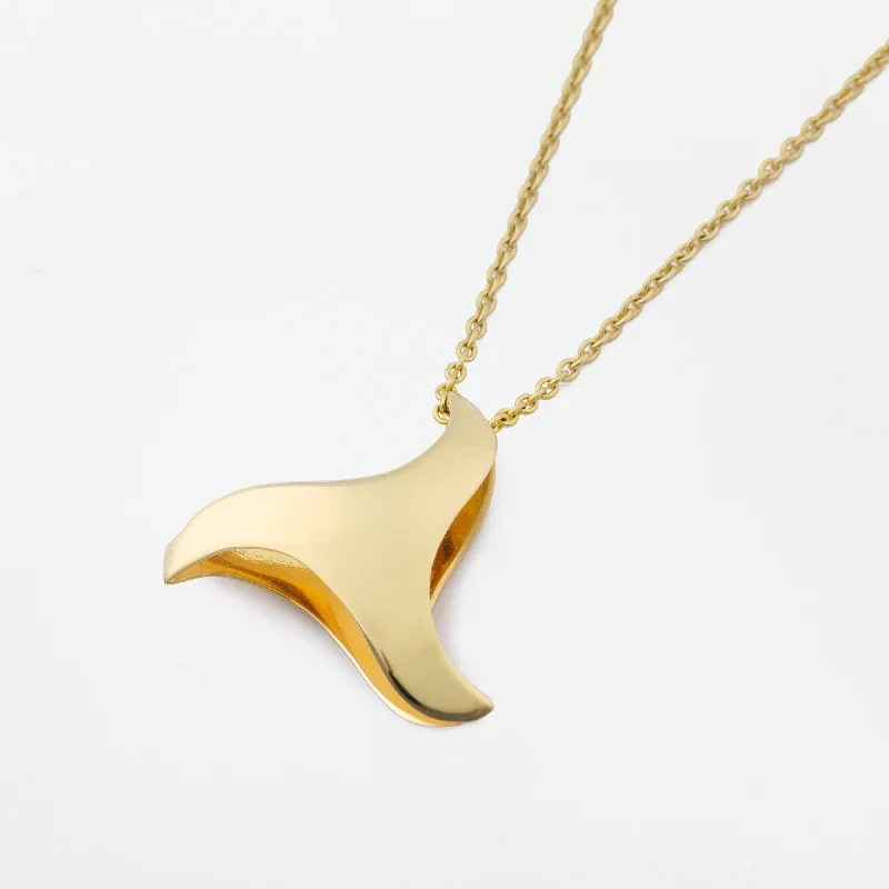 minimal gold ring stack Caireen - Mother Pendant - Small