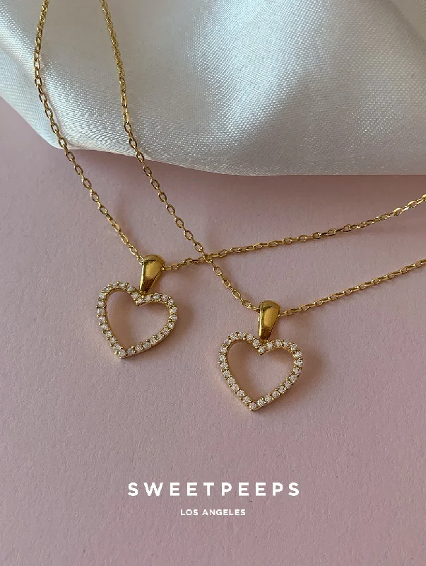 silver feather charm necklace Classic Heart Necklace