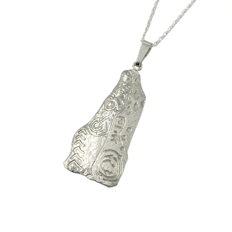 gold mesh bangle bracelet Cosaint (Protection) Standing Stone Pendant