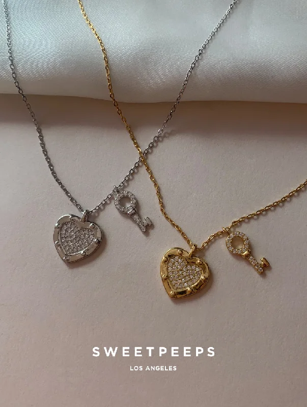 14k gold nose ring hoop Heart & Key Necklace
