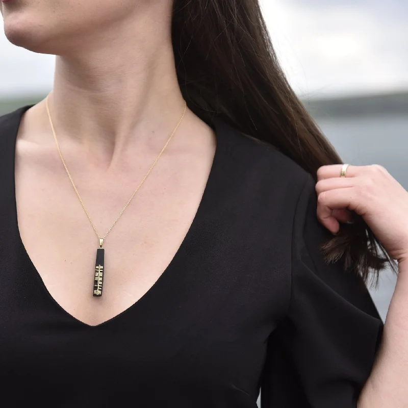 minimalist wedding band set I Love You - Carraig Dubh Pendant