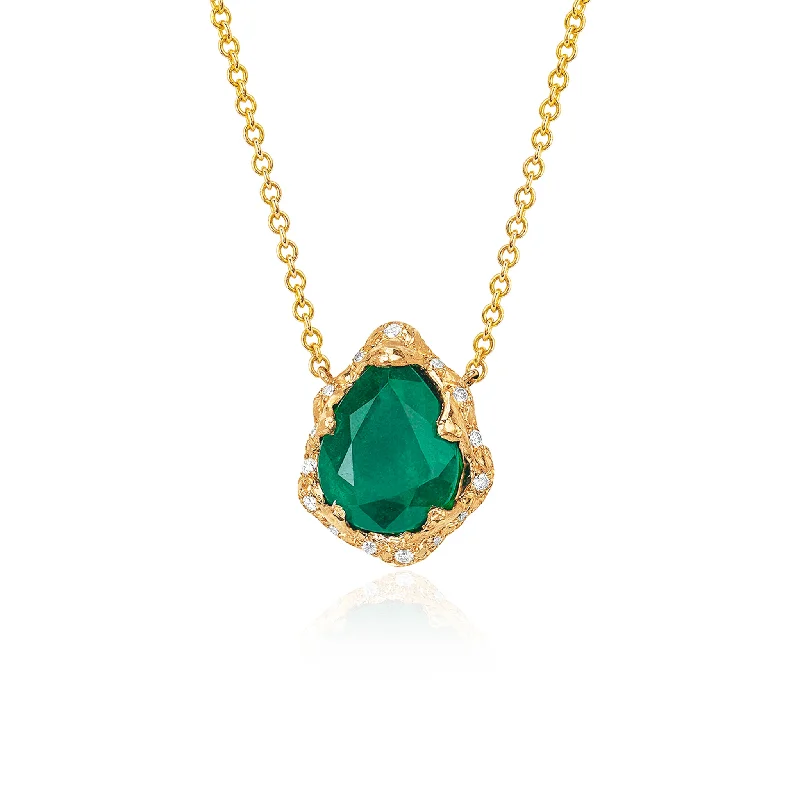 sterling silver angel wing pendant Baby Queen Water Drop Emerald Necklace with Sprinkled Diamonds