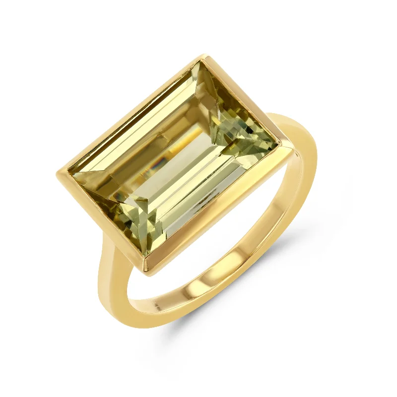 twisted rope gold chain PERIDOT BEZEL SET RING