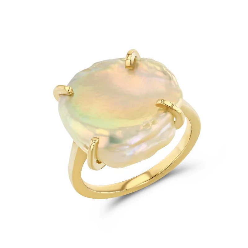 emerald-cut aquamarine necklace Petal Pearl Ring
