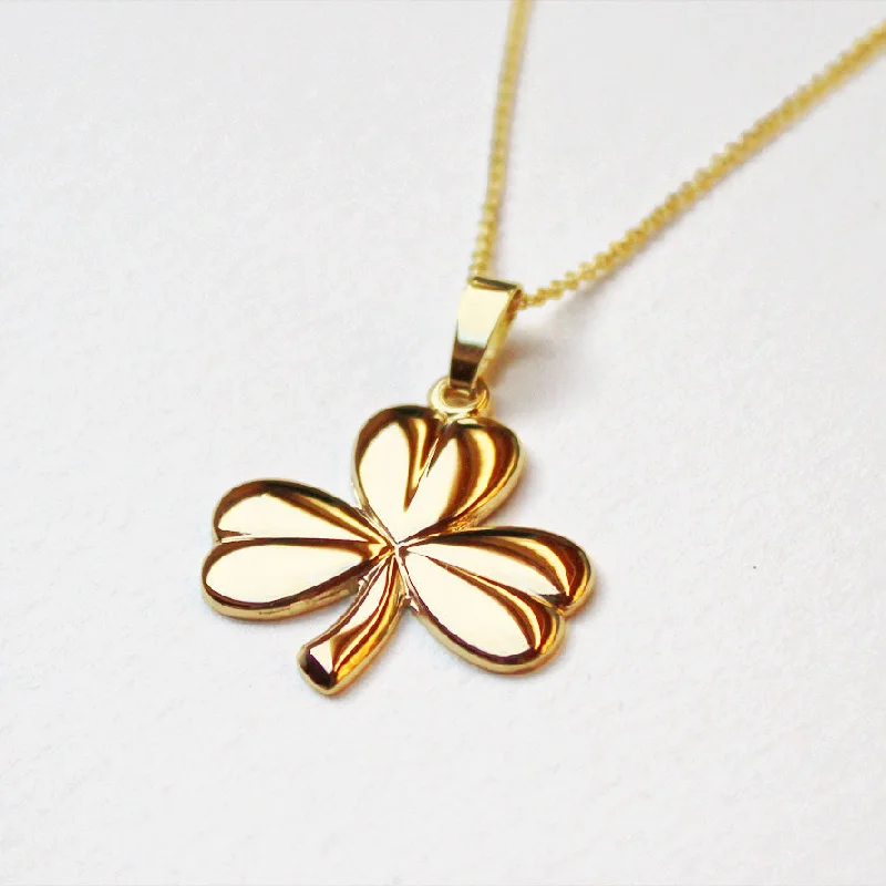diamond wedding band for women Shamrock 16 Pendant